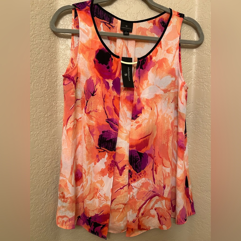 Worthington NWT Sleeveless Floral Top Size Medium